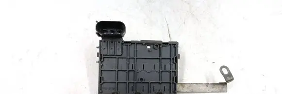 Volkswagen Golf IV Fuse module 29233