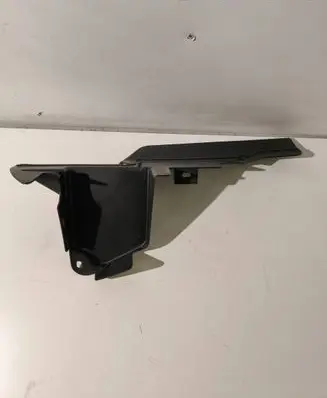 Ford Kuga I Intercooler air guide/duct channel 9V418311BA D2L4A