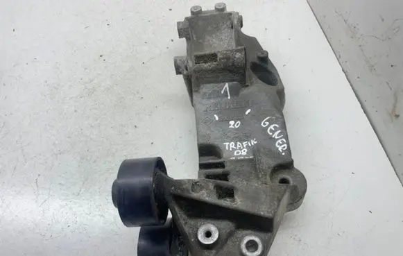Renault Trafic II (X83) Generator/alternator bracket 8200527320