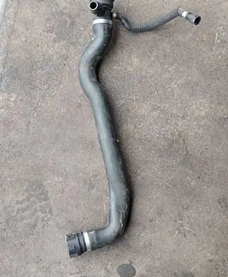 BMW 5 F10 F11 Engine coolant pipe/hose 1712780981804 17127809818 7809818