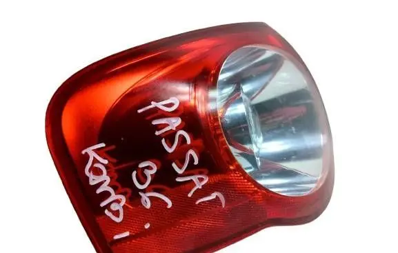 Volkswagen PASSAT B6 Rear/tail lights 144606-KASACJA 144606