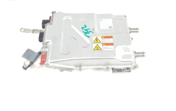 Tesla Model X Voltage converter inverter 1060985-00-C