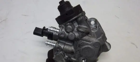 BMW 4 F32 F33 Fuel injection high pressure pump