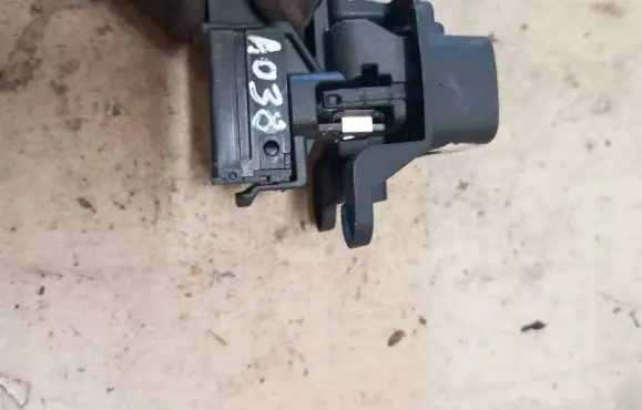 Volvo XC60 Ignition lock AH4N15607AE 28227917 3659AV01125