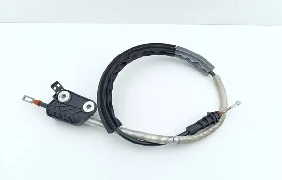 Gear shift cable linkage