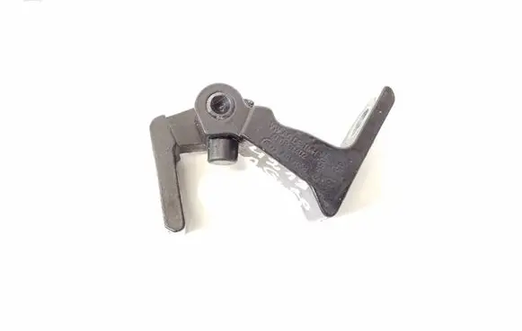 Audi A8 S8 D4 4H Rear door lower hinge 4H0831402