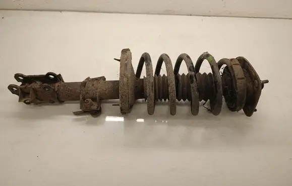 Volvo XC90 Front shock absorber/damper 824904003669