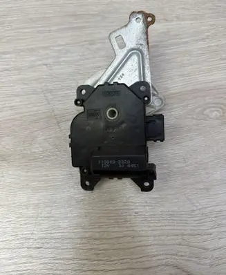 Honda Civic Air flap motor/actuator 1138002320