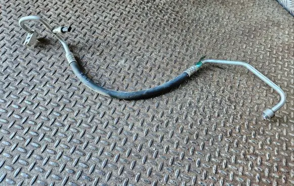 Dodge Durango Air conditioning (A/C) pipe/hose 68161177AD