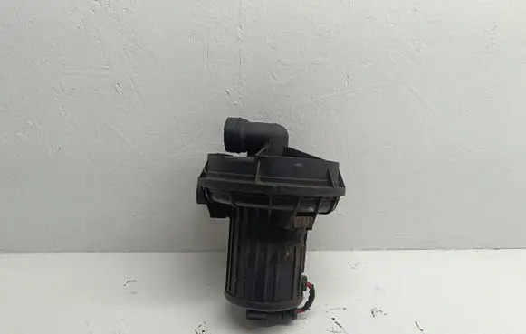 Audi A6 S6 C6 4F Secondary air pump 06A959253B