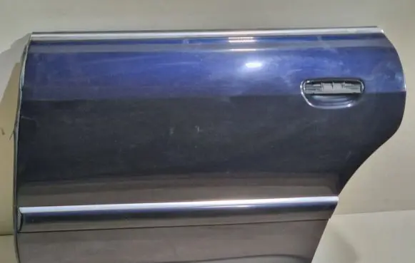 Audi A8 S8 D2 4D Rear door 4D0833523