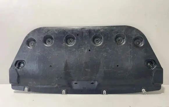 BMW 4 G22 G23 G24 G26 Engine splash shield/under tray 7428142