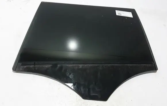 Mercedes-Benz GLS X166 Rear door window glass A1667352510