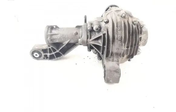 Mercedes-Benz R W251 Front differential 1643302502 A1643302502