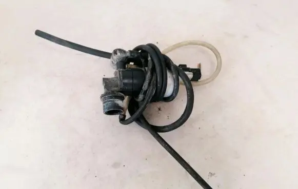 Renault Scenic II - Grand scenic II Windscreen/windshield washer pump 8200295685 9641553980