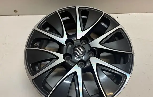 Suzuki Vitara (LY) R17 alloy rim