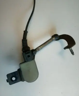 Volkswagen PASSAT B6 Front height sensor lever 1T0907503 NE60755