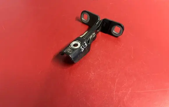 BMW X5 F15 Tailgate hinge 7352697