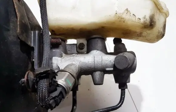 Audi A3 S3 8L Master brake cylinder 0204221731