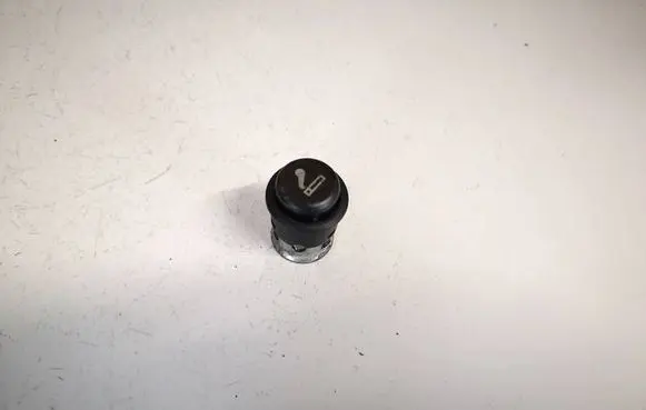 Skoda Octavia Mk1 (1U) Cigarette lighter 