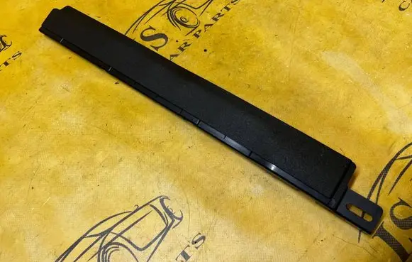 Ford Bronco Roof trim bar molding cover M2DB-S31004-AAW M2DBS31004AAW
