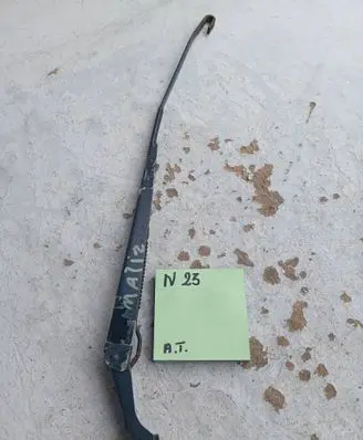 Mazda 6 Front wiper blade arm 526523652