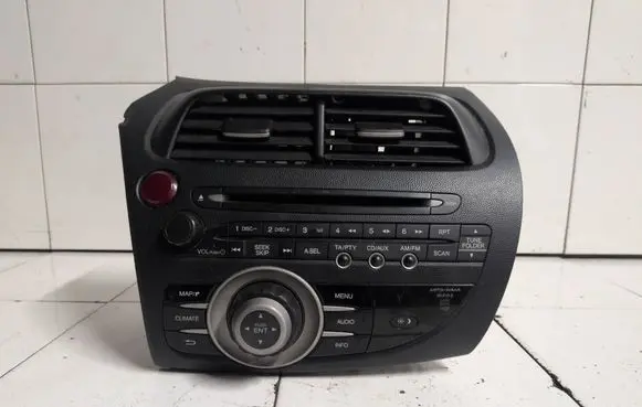 Honda Civic Radio/CD/DVD/GPS head unit 39100SMGG516M1 CQMH56711K CQMH56711G