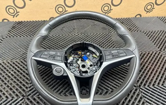 Alfa Romeo Stelvio Steering wheel 2010309X665
