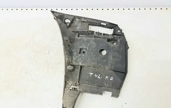 Volvo S80 Front bumper mounting bracket