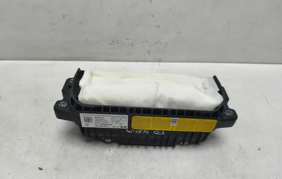 Audi Q3 8U Passenger airbag 8U0880204D