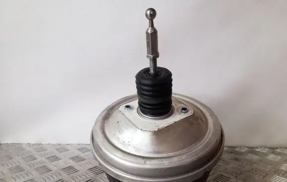 Audi A5 Sportback 8TA Brake booster 8K0612103N
