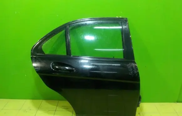 Mercedes-Benz C W204 Rear door 14AB83 EF77FF17274747EDA1