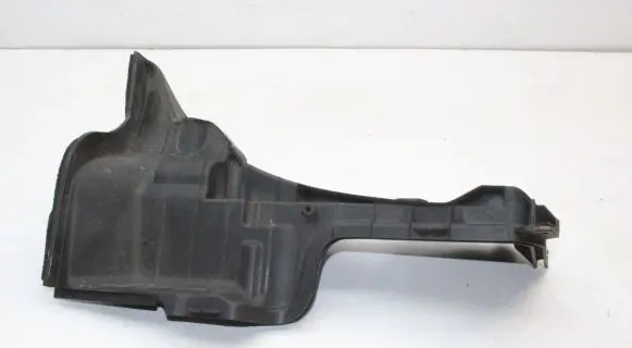 Land Rover Discovery 3 - LR3 Battery bracket DWM500042