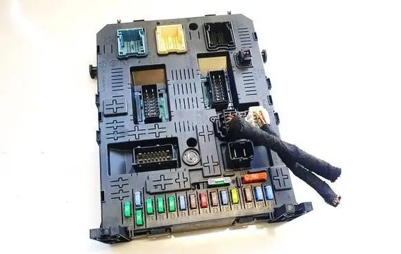 Citroen C5 Comfort/convenience module 281197595