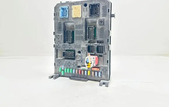 Citroen C5 Fuse module 281201919C 281208364 281192475