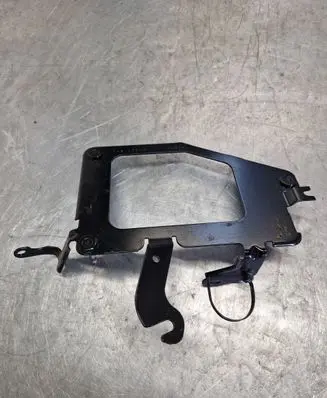Chrysler Pacifica Other engine bay part 68218005AC
