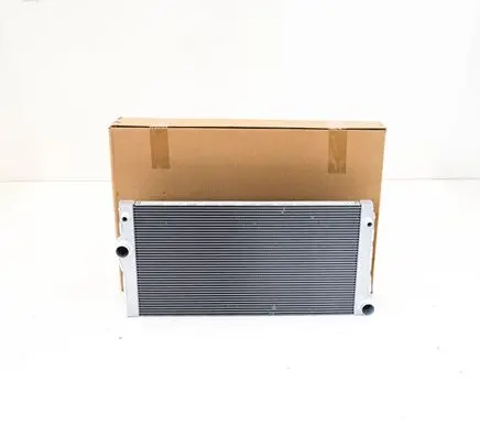 BMW 5 GT F07 Coolant radiator 171175890047589004