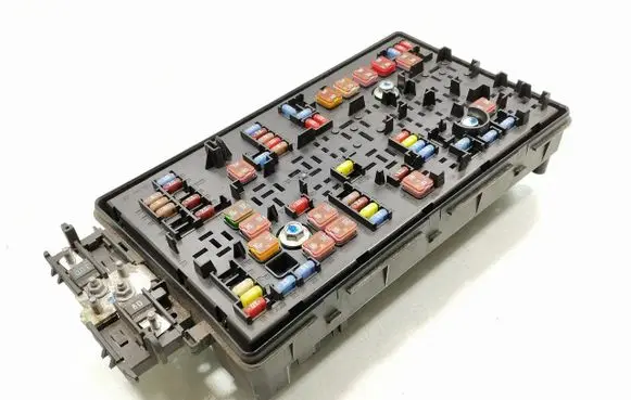 Opel Insignia A Fuse box set 22933572