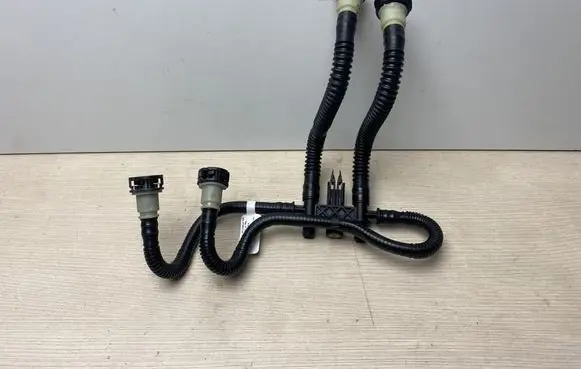 BMW iX3 G08 Hybrid/electric vehicle battery cooling hoses/tubes 9424391