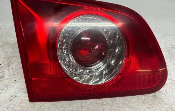 Volkswagen PASSAT B6 Tailgate rear/tail lights 3C9945093