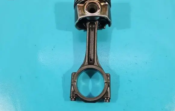 Volkswagen PASSAT B8 Piston CRL IMPRK1377974