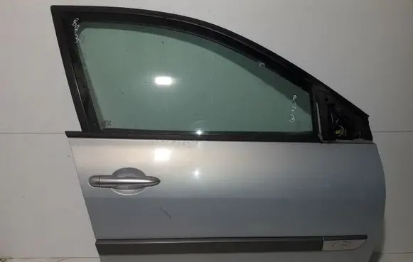 Renault Megane II Front door