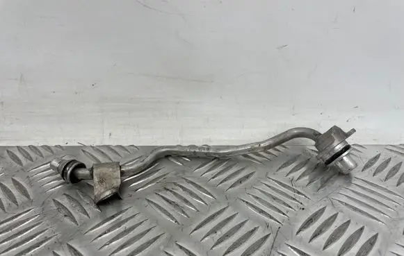 BMW 3 G20 G21 Coolant pipe/hose 8576559