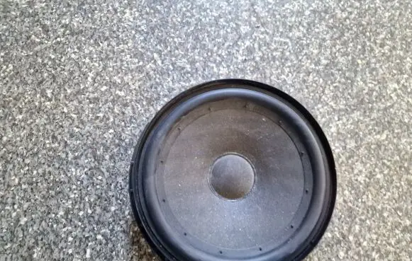 Volkswagen Scirocco Front door speaker 1K8035454
