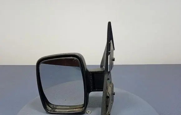 Mercedes-Benz Vito Viano W638 Front door electric wing mirror