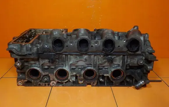 Ford Mondeo MK IV Engine head 9651569780 Q4BA