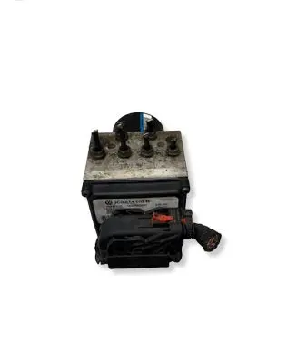 Volkswagen PASSAT B6 ABS Pump 3C0614109D 16431602 16431502C