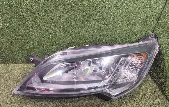 Peugeot Boxer Headlight/headlamp 01394433080 90174 0O449