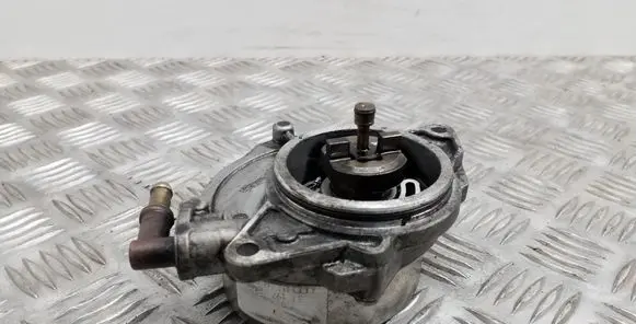 Vacuum pump