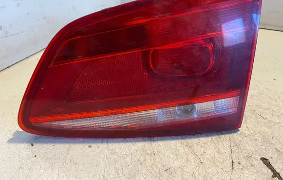 Volkswagen PASSAT B7 Tailgate rear/tail lights 3AF945093K 605513